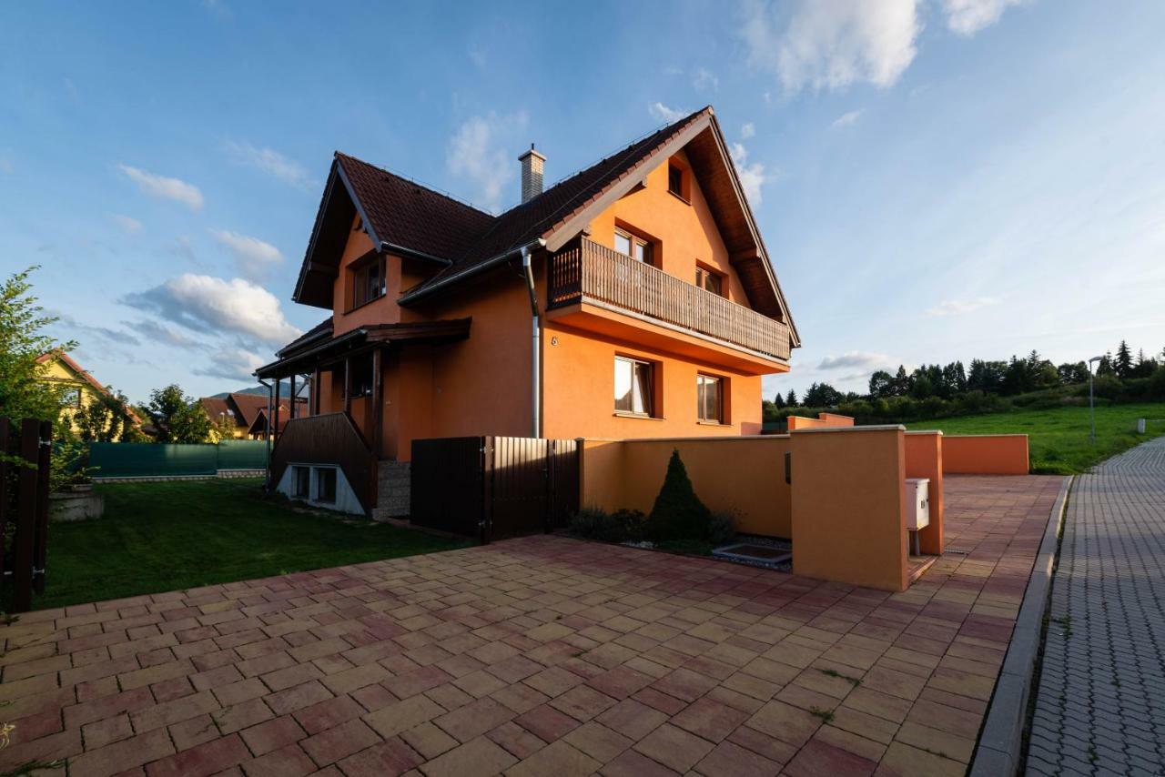 Villa Dam Ліптовський Мікулаш Екстер'єр фото